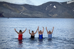 FBAFFA40-3406-493D-A5E7-32C2E5650035_1_105_c