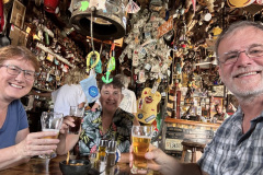 8E51B457-EC53-437E-A359-C7106AB243C8_1_105_c